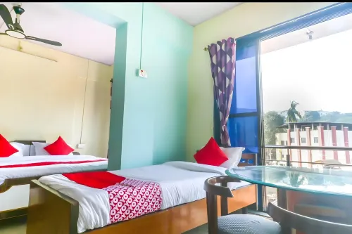 Ghansar Lodge Hotel a Shrivardhan