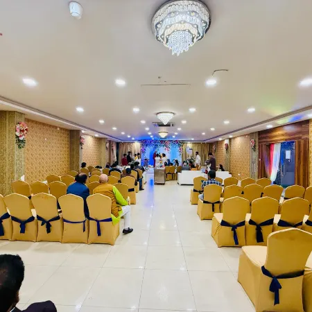 Hotel Golden Palm