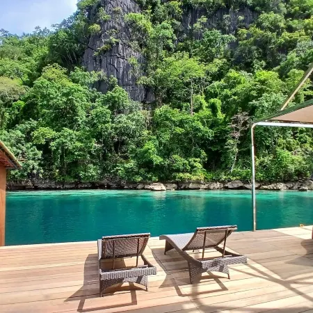 Paolyn Houseboats Coron Island
