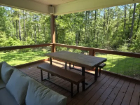 Beautiful lake home in heart of Rayburn Country!