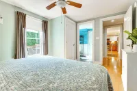 Downtown Ogunquit Home 1 Mi to Beach! - Dapur