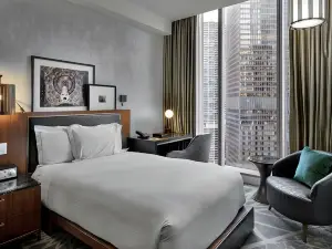 LondonHouse Chicago, Curio Collection by Hilton