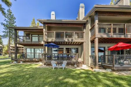 Private Dock and Year-Round Pool Access - Stunning Lakefront Retreat