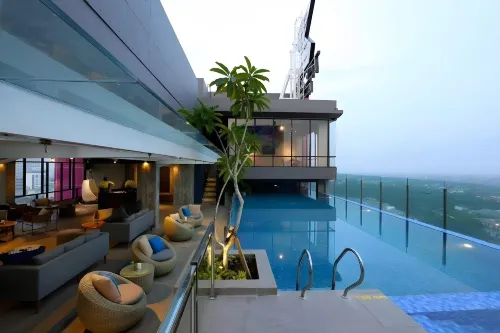 The Zuri Baturaja Hotels in Tanjung Baru