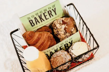 The Cottages of Napa Valley Отели рядом с достопримечательностью «Artesa Vineyards & Winery»