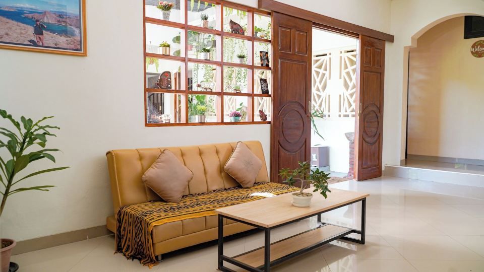 Mama Komodo Bed & Breakfast