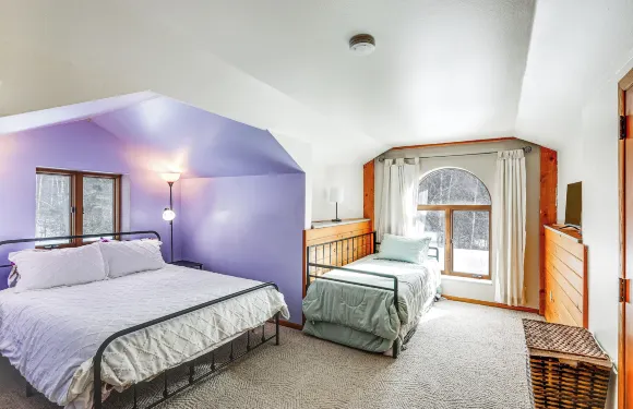 16英畝地塊：費爾班克斯寧靜的小木屋！