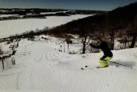 Secluded Treehouse w/Great Views, Jacuzzi Tub, Near Hwy 20 & Territory Amenities