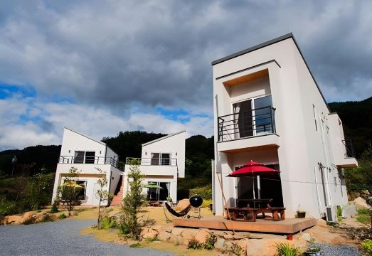 단양 소백산가는길펜션 객실 사진