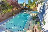 Ski & Hiking l Summer Pool l King Beds l Large Apartment l Mountain Views - Pools