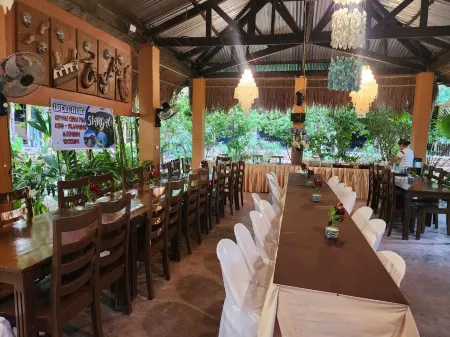 Soeliana Resort Отели в г. Северный Суригао