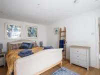 A charming cottage in the heart of Ballater, with a beautiful & modern interior Hotels in Ballater