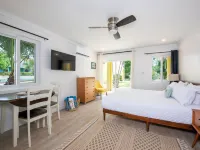 Laughing Bird Suites Hotels in Governor's Harbour