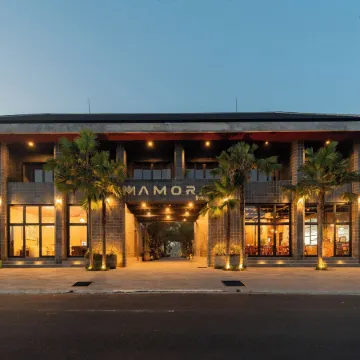 Mamora Living Ubud Отели рядом с достопримечательностью «Green Village»