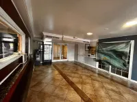 Capital O Kings Inn Hotel in zona Moore Tech