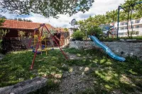 Eco House # 2 Hotels in Kaluđerac