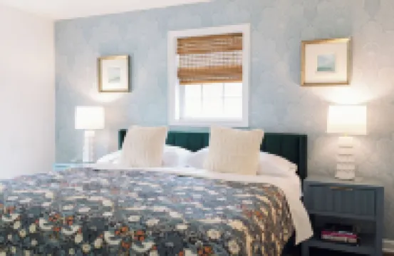 Beautiful newly decorated and centrally located home minutes from Camden Harbor.