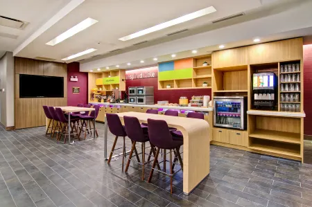 Home2 Suites by Hilton Edmonton South