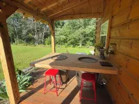 Hannah's Hideaway - Sleeps 6, secluded cabin in Stuart with mountain views 패트릭 카운티 호텔