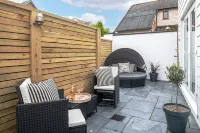 Wave apartment is ideal for up to four guests offering a retreat by the sea.