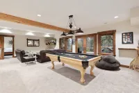 Luxury 5 Suite Suncadia Golf Course Hm w Hot Tub, Sauna, Game & Theater Level