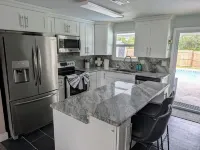 Quiet, Private, Pool, BBQ 3Br/2ba • Tampa Bay Tranquility