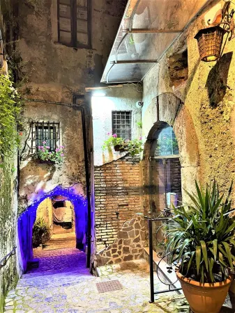 2 Bedroom Private vacation home in Scalea Отели рядом с достопримечательностью «Isola Pedonale Scalea»