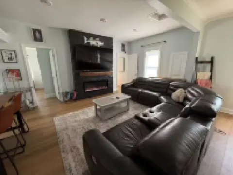 Steps to Sand • 3BR Coastal Gem