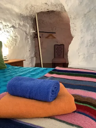 Lovely Private Cave Apartment Отели в г. Comarca de Baza