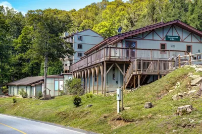 The Highlands at Sugar Hotels near Sugar Mountain Resort, Inc.