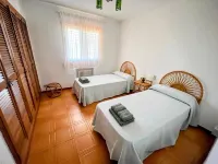 Villa Sigalero for Groups with Garden and Barbecue in Benicasim. Hotels in Benicasim