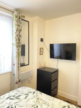 Norwich Delight Apartment Отели рядом с достопримечательностью «Парк Лодж Фарм»