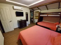 Cabana de verano ,piscina ,lago y playa <br><br>