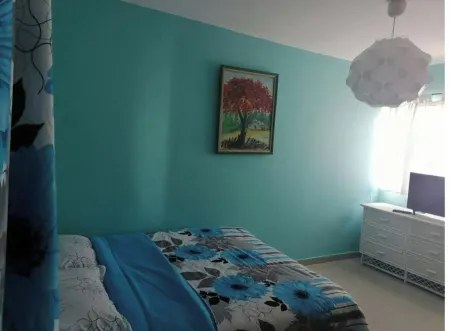 Albatross Caribbean Sea Condominium A202 Отели в г. Гуайяканес