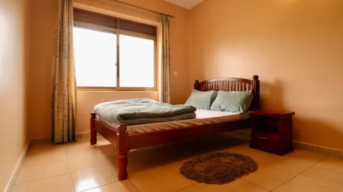 Ebony Luxury Courts-Entebbe