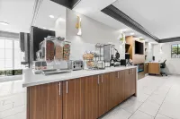 La Quinta Inn by Wyndham Huntsville Research Park - servizio colazione