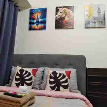 JJMC HOMESTAY AT URBAN DECA TOWER EDSA COZY PLACE.NEAR MALLS AND MRT STATION. Rooms