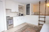 Coastal Cozy Studio – Walk to Beach, Coffee & San Clemente Pier