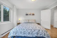 Lovely Downtown Condo steps to Convention Center! Hotel a First Hill