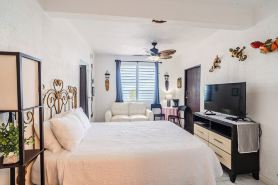 Coconut Palms Inn