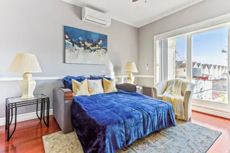 Apartment close to JFK/LGA/NYC Отели рядом с достопримечательностью «Заказник Джамайка Бэй»