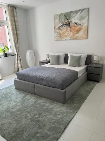 City Studio Apartment. Close to everything! On the ground floor. First floor