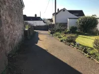The Old Workshop, near Cheddar Hotel a Winscombe