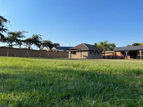 63 On Saal Accommodation - Peaceful in Nature  - STABLES