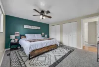 5 Bedroom, 3 King, sleeps 15 Near Skiing, hiking