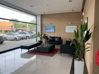 Brand New Condo with pool and gym. One minute walk from Mall