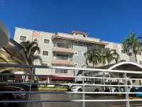 Enjoy Serenity, safety in a quiet environment with a lot of amenities to explore