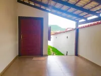 Nice house with barbecue and large rooms