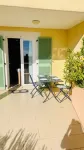 Sea view apartment in the heart of the village with shared pool Hôtels à : Sari-Solenzara
