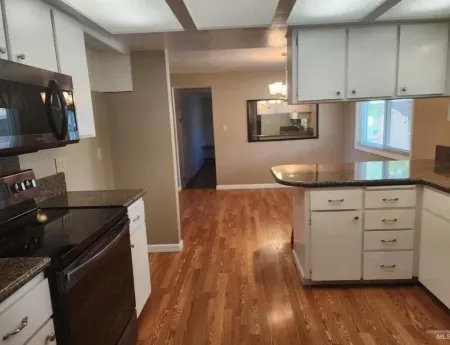 Cozy country house near major stores, markets. Ideal for your perfect vacation.